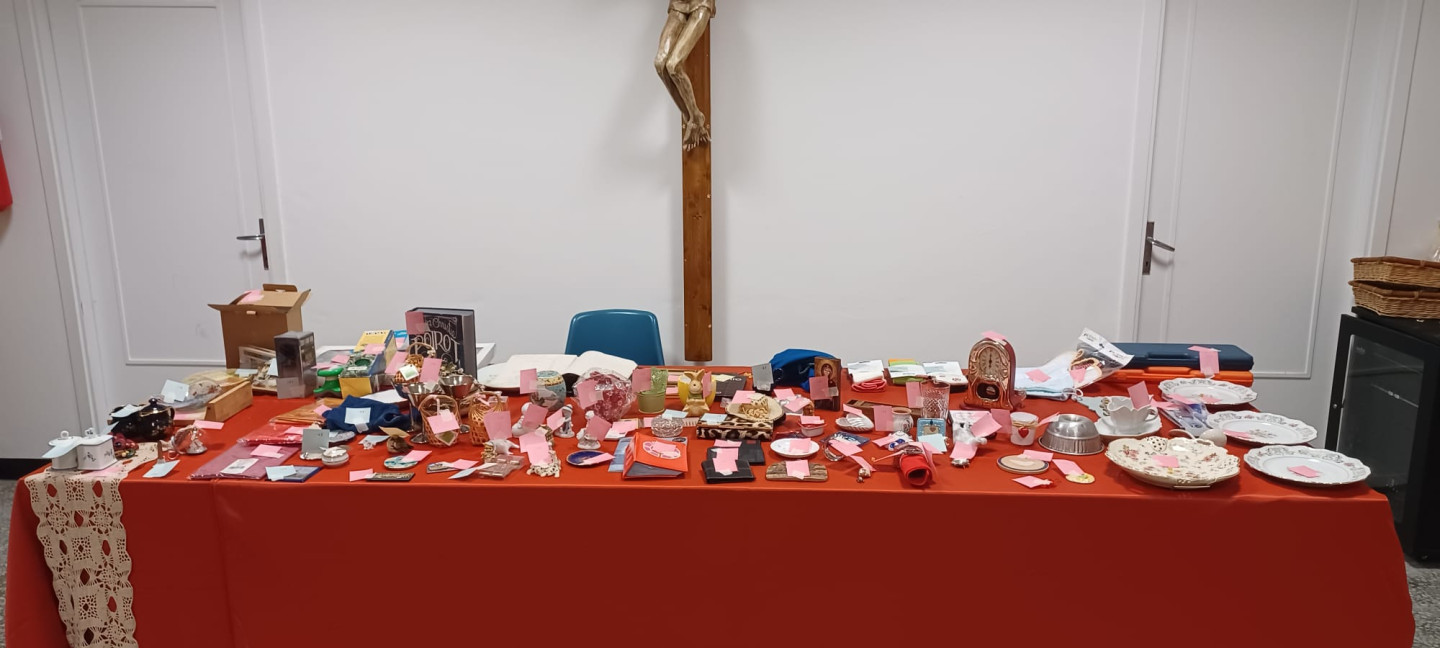 71f1ba6e-a49d-413e-a4a6-e8ba7f6a61b2